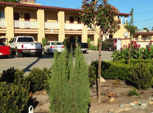 Town & Country Motel Livingston Екстериор снимка