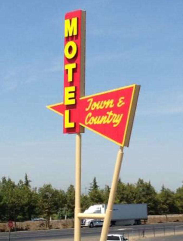 Town & Country Motel Livingston Екстериор снимка